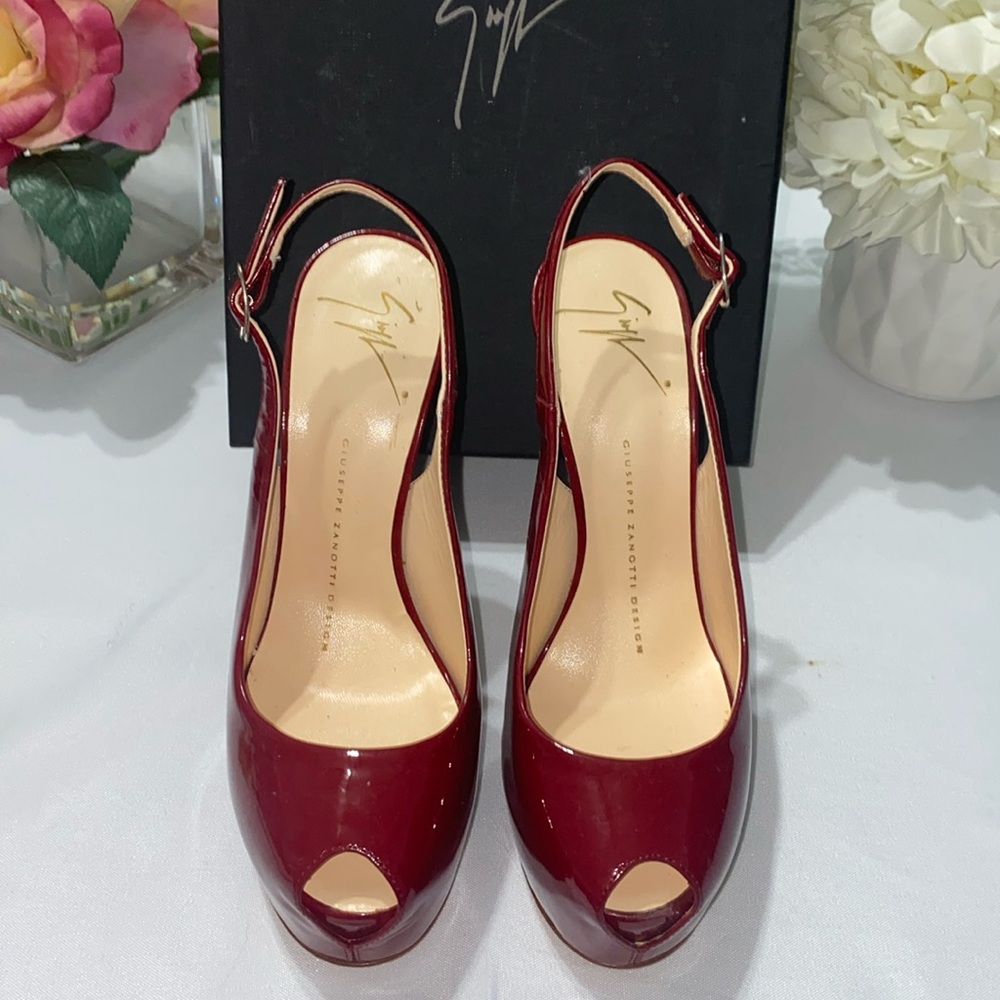 NWT GIUSEPPE ZANOTTIE SLING BACK OPEN TOE PUMP